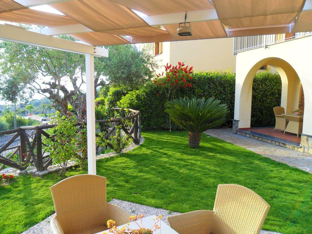 Villa Talea SantʼAgata sui Due Golfi Kültér fotó